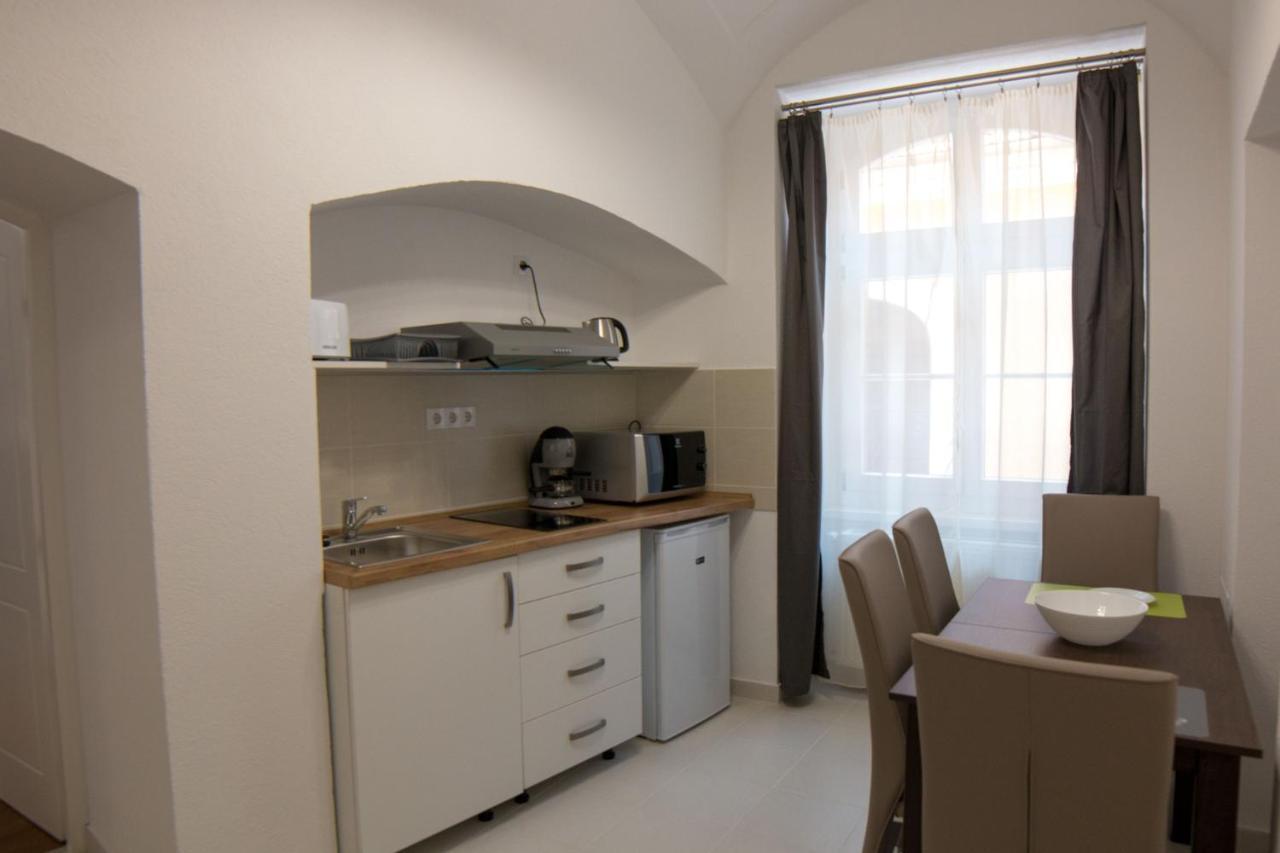 Mecset Apartman Eger Exterior photo